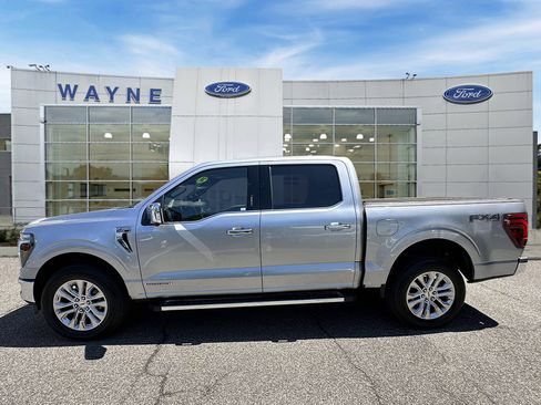 Used 2024 Ford F150 Lariat w/ FX4 Off-Road Package AWD/4WD image 7