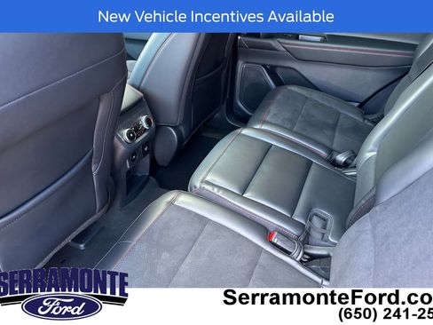 Used 2026 Ford Explorer ST w/ Sun And Sound Package AWD/4WD image 13