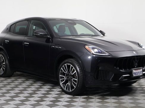 Used 2023 Maserati Grecale Modena image 3