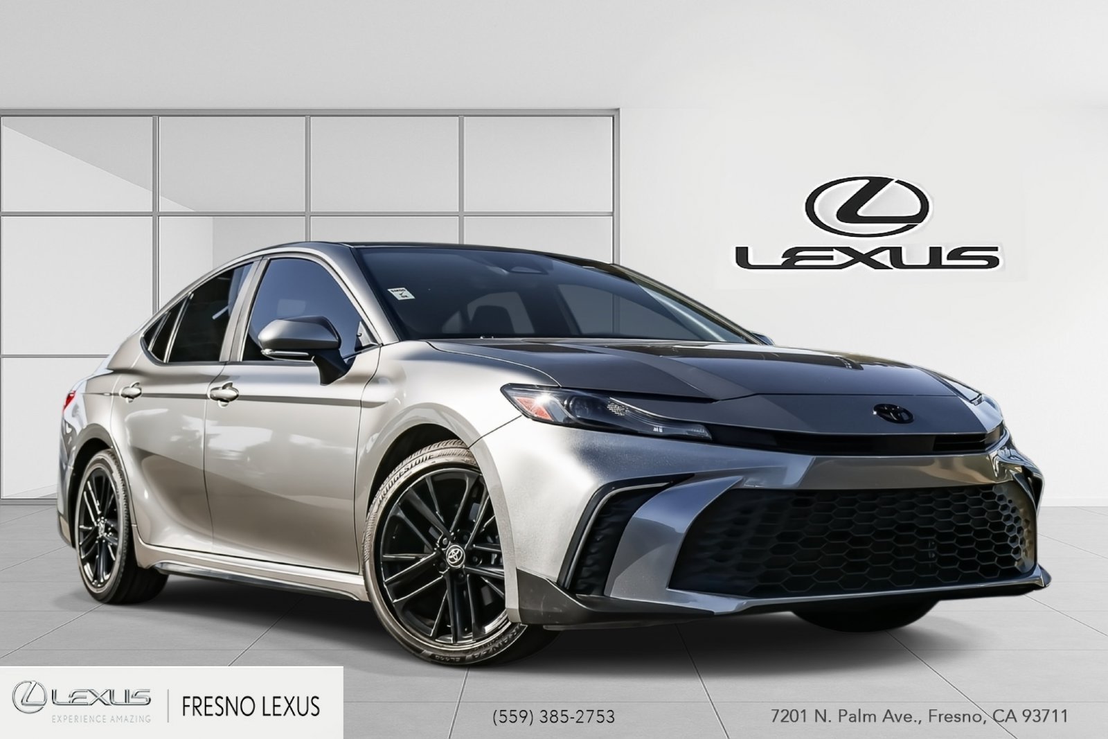 Used 2025 Toyota Camry SE w/ Multimedia Upgrade Package FWD image 1