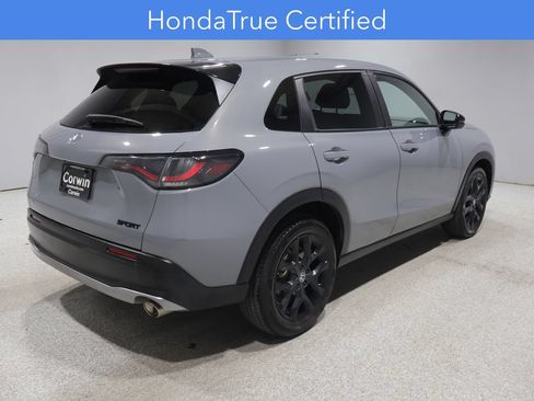 Used 2024 Honda HR-V Sport image 2
