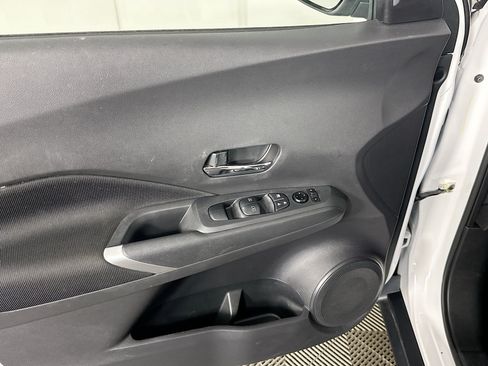 Used 2023 Nissan Kicks SV FWD image 15