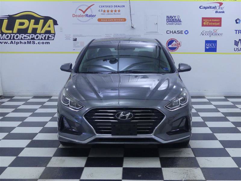 Used 2019 Hyundai Sonata SE FWD image 2