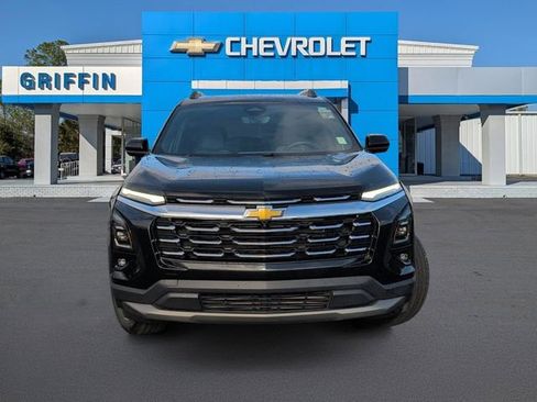 Used 2025 Chevrolet Equinox LT w/ Convenience Package II image 12