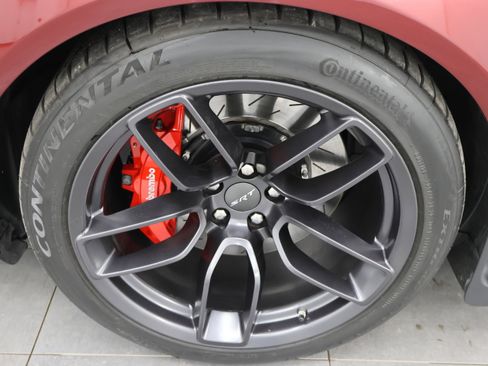 Used 2018 Dodge Challenger SRT Hellcat image 3