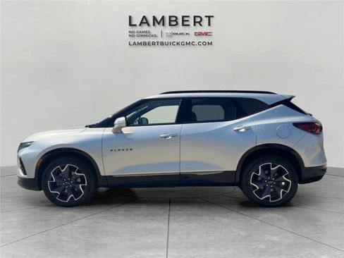 Used 2022 Chevrolet Blazer RS AWD/4WD image 2