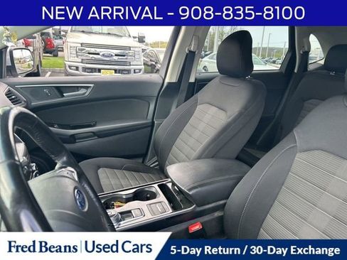 Used 2019 Ford Edge SEL AWD/4WD image 12