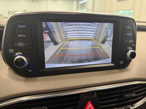 Used 2019 Hyundai Santa Fe SE AWD/4WD image 11