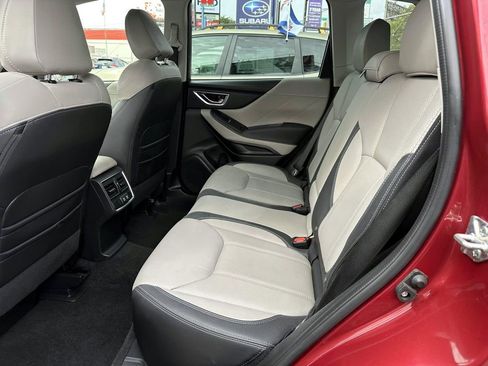 Used 2022 Subaru Forester Limited image 14