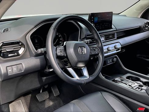 Used 2024 Honda Pilot EX-L image 14