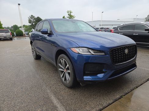 Used 2023 Jaguar F-PACE S AWD/4WD image 4