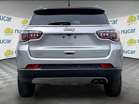 Used 2022 Jeep Compass Limited AWD/4WD image 5