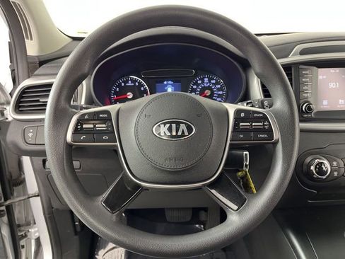 Used 2020 Kia Sorento FWD V6 image 20