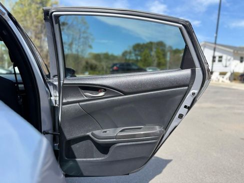 Used 2018 Honda Civic Si image 32