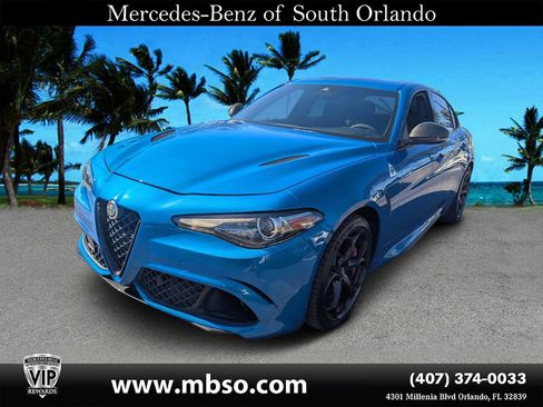 Used 2018 Alfa Romeo Giulia Quadrifoglio w/ Driver Assist Dynamic Package image 17