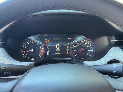Used 2024 Jeep Compass Latitude AWD/4WD image 22