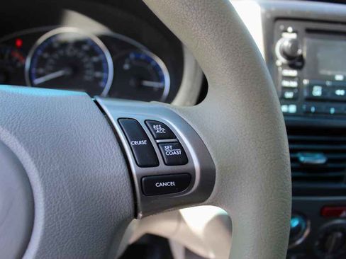 Used 2013 Subaru Forester 2.5X AWD/4WD image 18