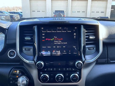 Used 2019 RAM 1500 Laramie image 14