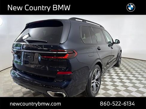 Used 2023 BMW X7 xDrive40i w/ M Sport Package AWD/4WD image 7
