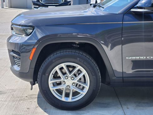 New 2026 Jeep Grand Cherokee Laredo RWD image 10
