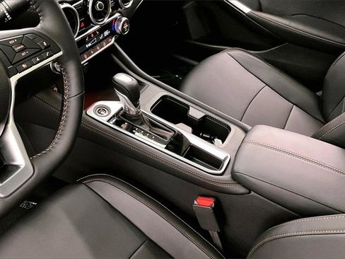 New 2025 Nissan Sentra SR w/ SR Premium Package image 8