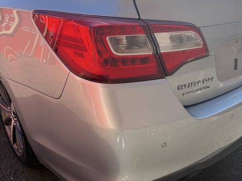 Used 2018 Subaru Legacy 2.5i Limited AWD/4WD image 14