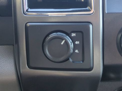 Used 2020 Ford F150 XLT w/ Equipment Group 301A Mid AWD/4WD image 26