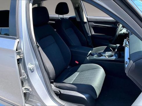 Used 2022 Honda Civic LX image 25