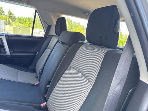 Used 2016 Toyota 4Runner SR5 AWD/4WD image 22