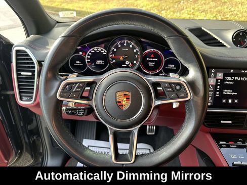 Used 2021 Porsche Cayenne S image 18