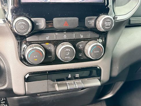 Used 2024 RAM 1500 Big Horn image 17