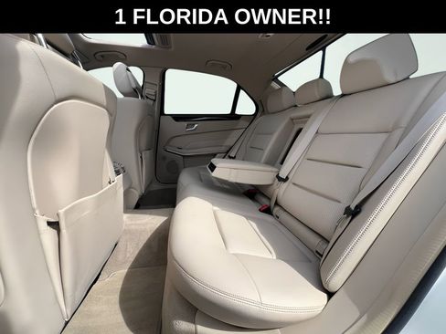 Used 2014 Mercedes-Benz E 350 Sedan image 21