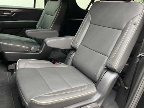 New 2026 GMC Yukon XL Elevation RWD image 6