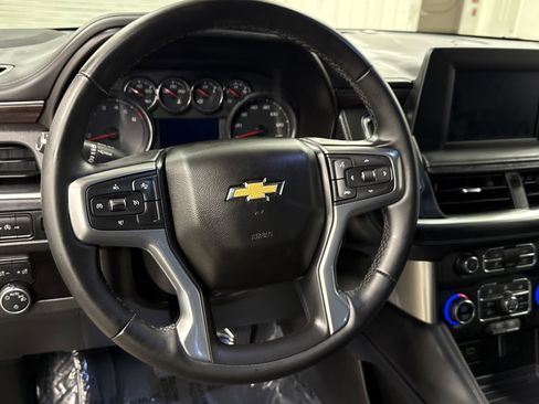 Used 2024 Chevrolet Tahoe LS image 7