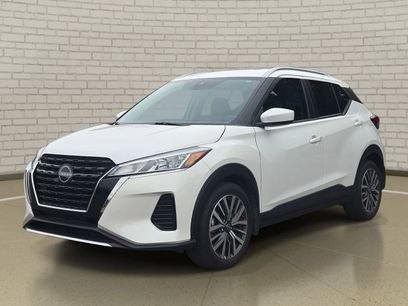 Used 2023 Nissan Kicks SV