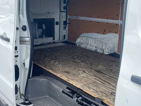 Used 2016 Nissan NV 2500 SV w/ Technology Package image 9