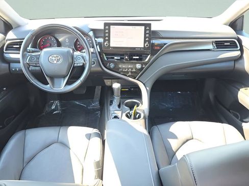 Used 2023 Toyota Camry XSE FWD image 13