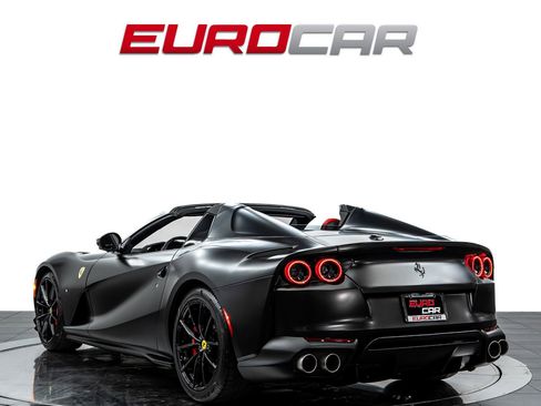 Used 2022 Ferrari 812 GTS RWD image 4