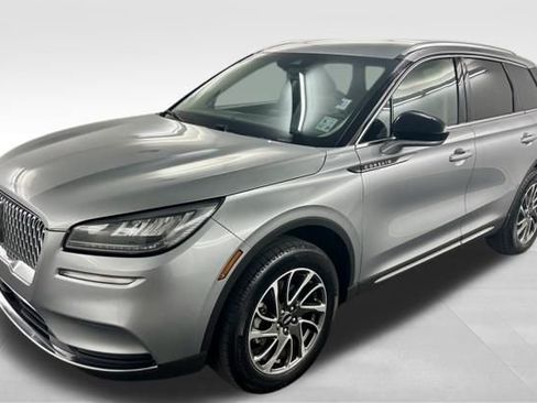 Used 2022 Lincoln Corsair FWD image 4