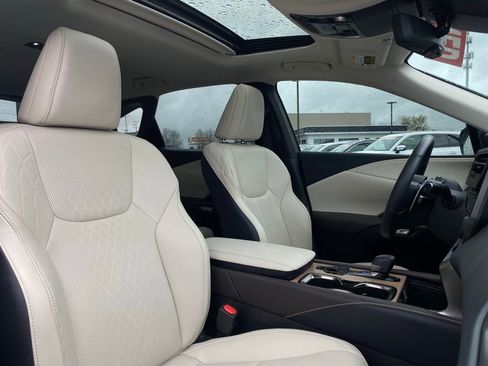 Used 2025 Lexus RX 350 Premium Plus w/ Convenience Package image 33