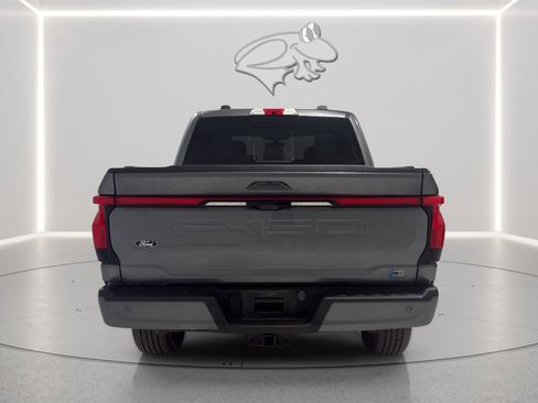 Used 2024 Ford F150 Lightning Lariat image 5