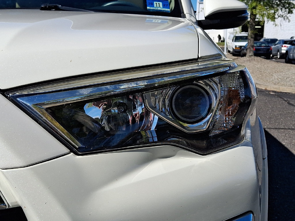 Used 2014 Toyota 4Runner Limited AWD/4WD image 13