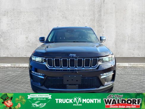 Used 2023 Jeep Grand Cherokee Limited image 5