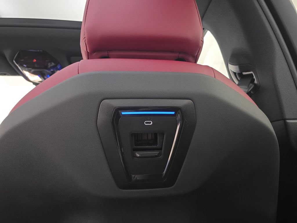 Certified 2025 BMW i5 M60 w/ M Sport Package AWD/4WD image 27