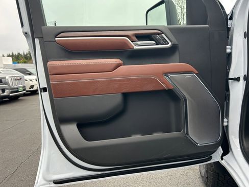 New 2026 GMC Sierra 2500 Denali Ultimate image 22