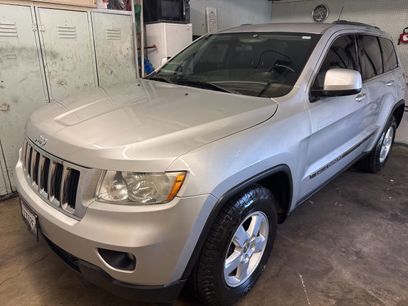 Used 2011 Jeep Grand Cherokee Laredo w/ Trailer Tow Group