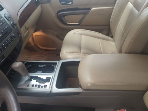 Used 2015 Nissan Armada Platinum w/ 2nd Row Captain Seat Package AWD/4WD image 17