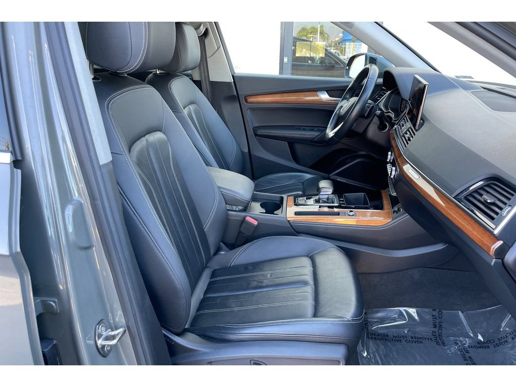 Used 2023 Audi Q5 2.0T Premium Plus AWD/4WD image 19
