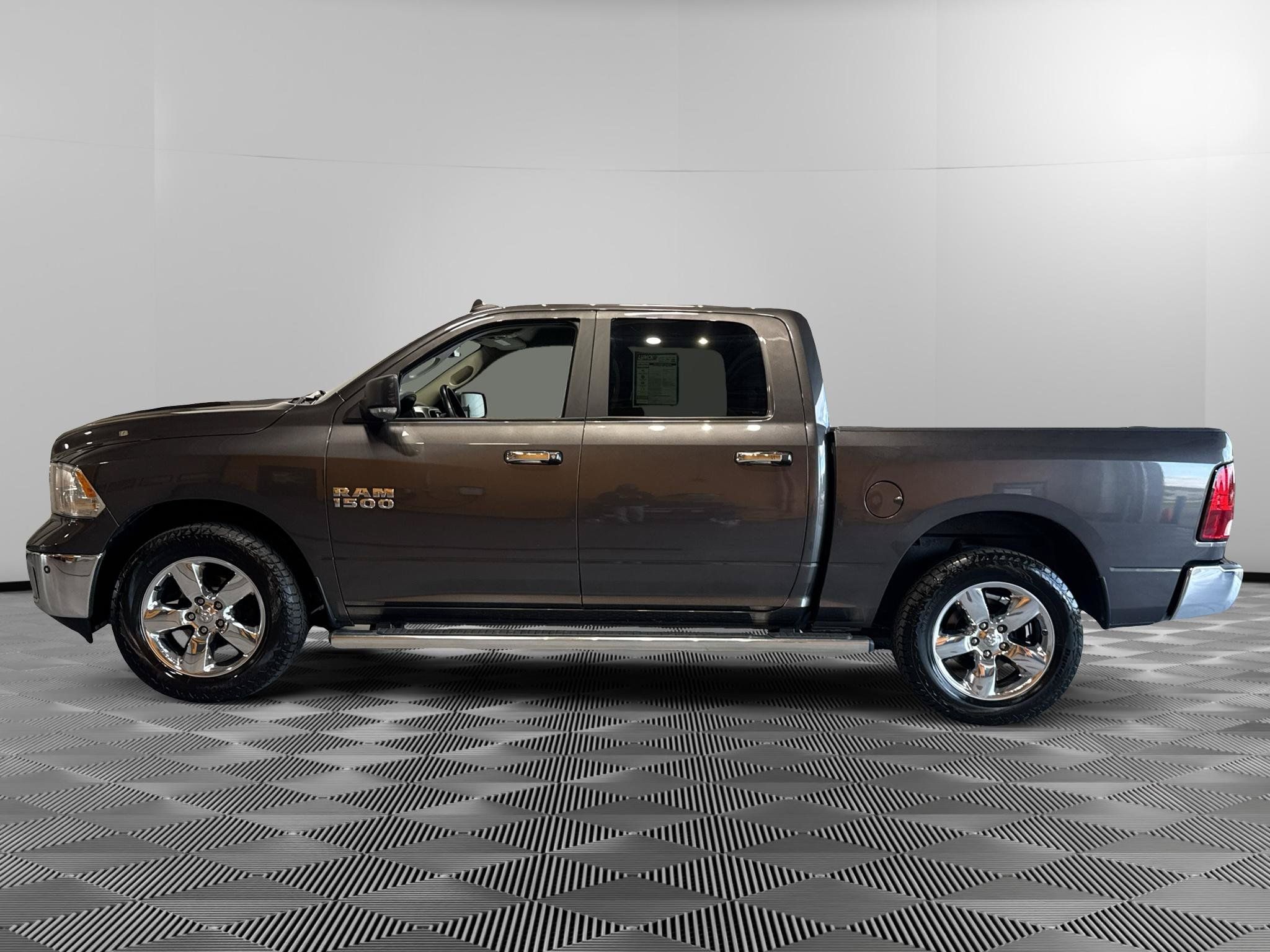 Used 2018 RAM 1500 Big Horn AWD/4WD image 2