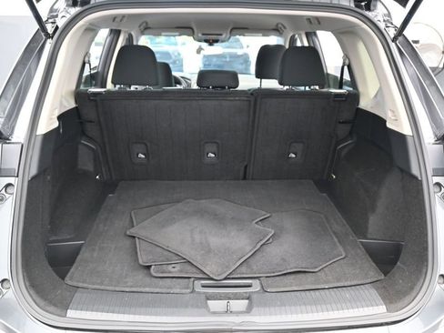 Used 2025 Nissan Rogue S FWD image 31